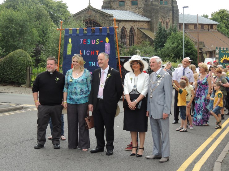 Civic Dignatories lining up with Rev. Michael Etheridge in 2014